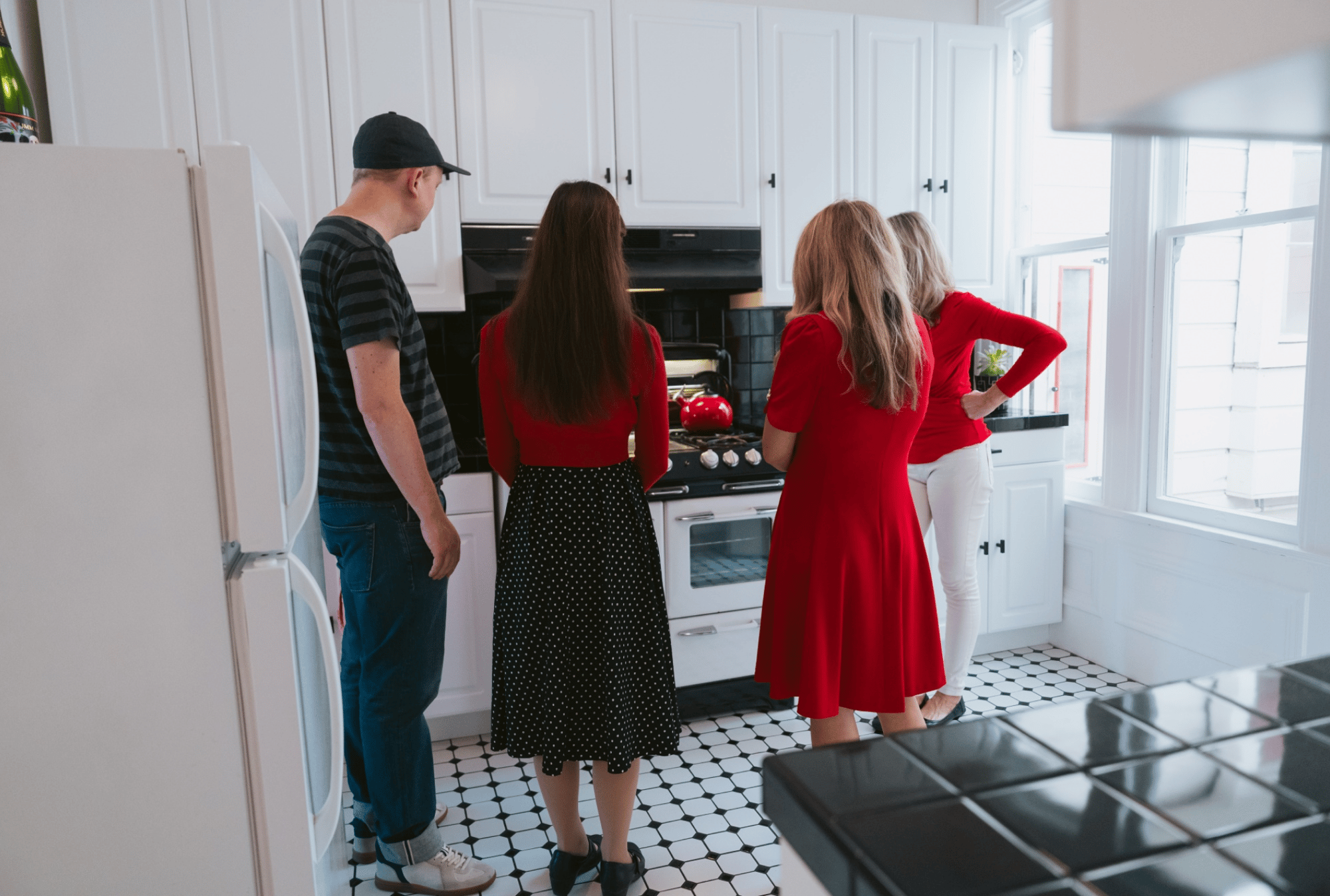 US Housing Market Shows Signs of Life After Mortgage Rates Fall US Housing Market Shows Signs of Life After Mortgage Rates Fall