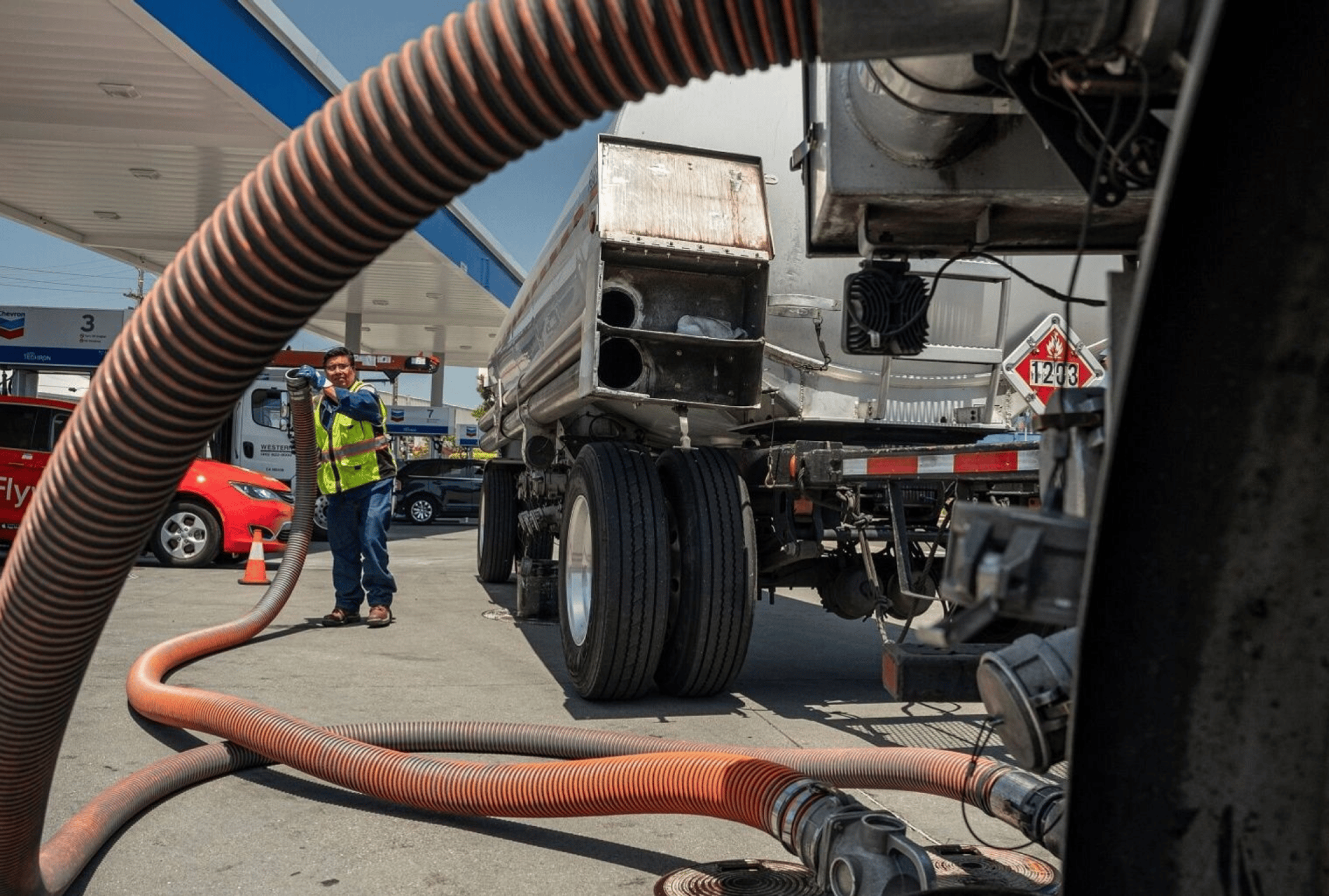 c61bd9f6-3ad3-4b52-8e64-6b4641725caf c61bd9f6-3ad3-4b52-8e64-6b4641725caf