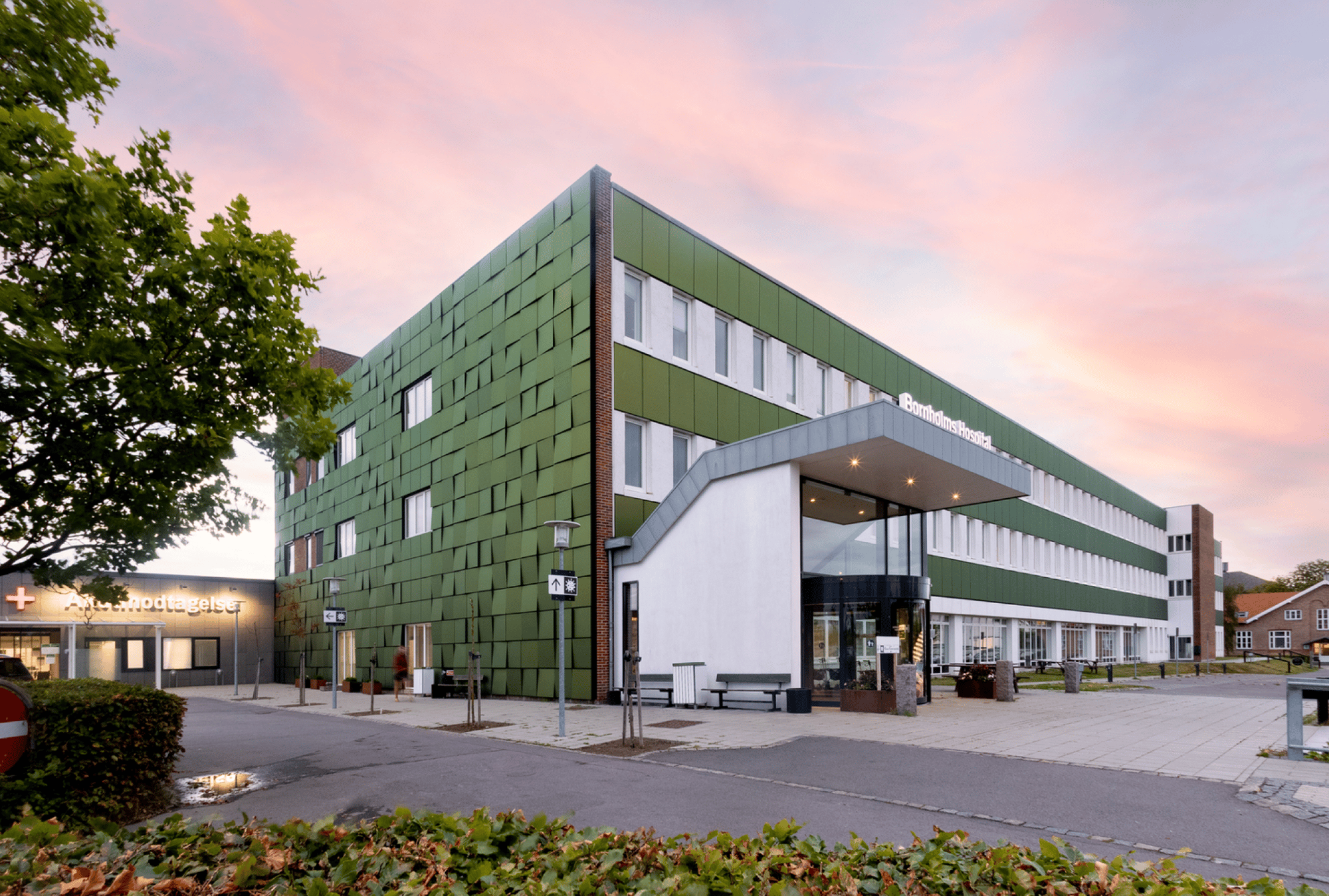 e7751773-e778-426d-9e76-6e58bc69042a