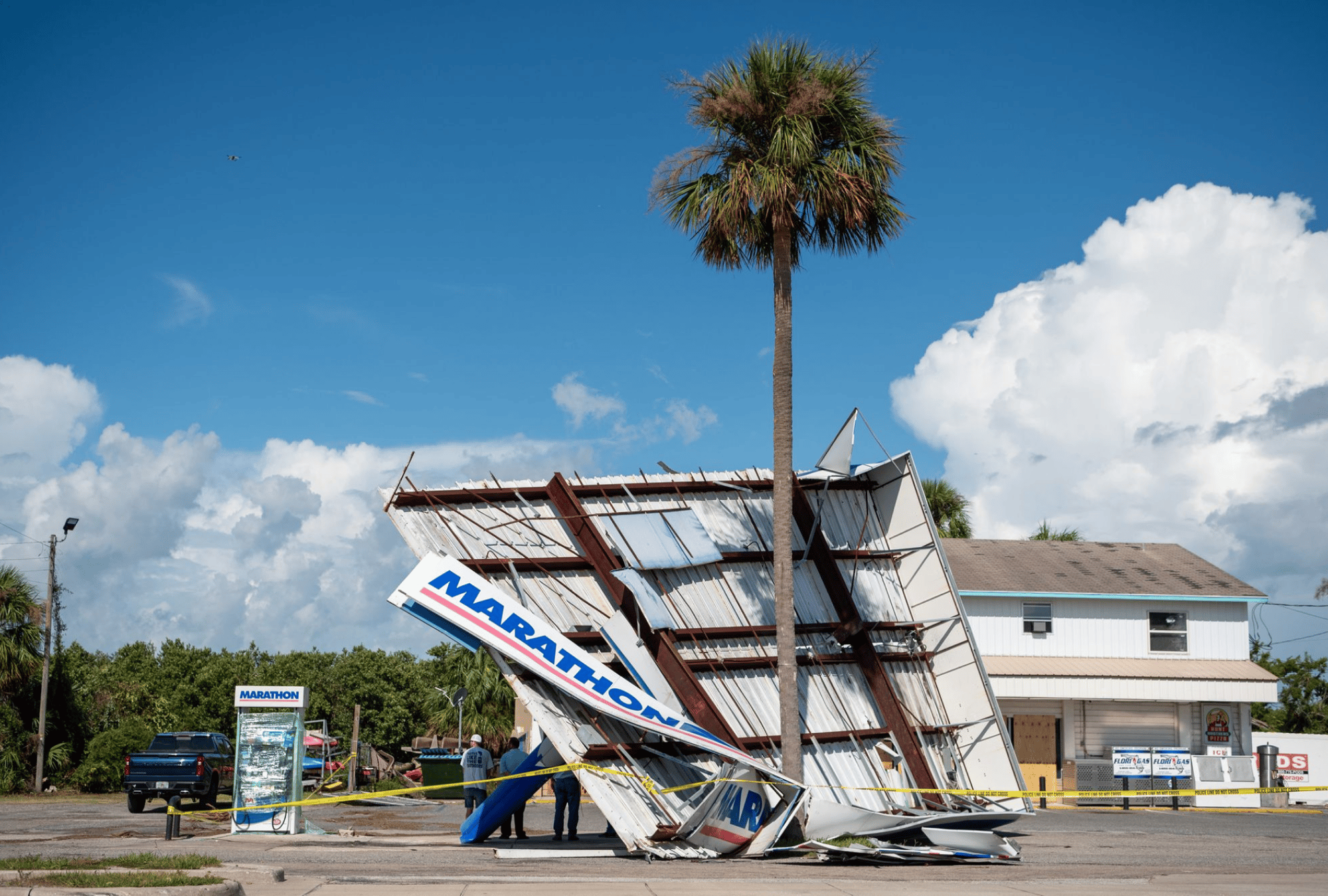 eb20d7b8-f56c-46fe-9d80-dc8c90e3f25d